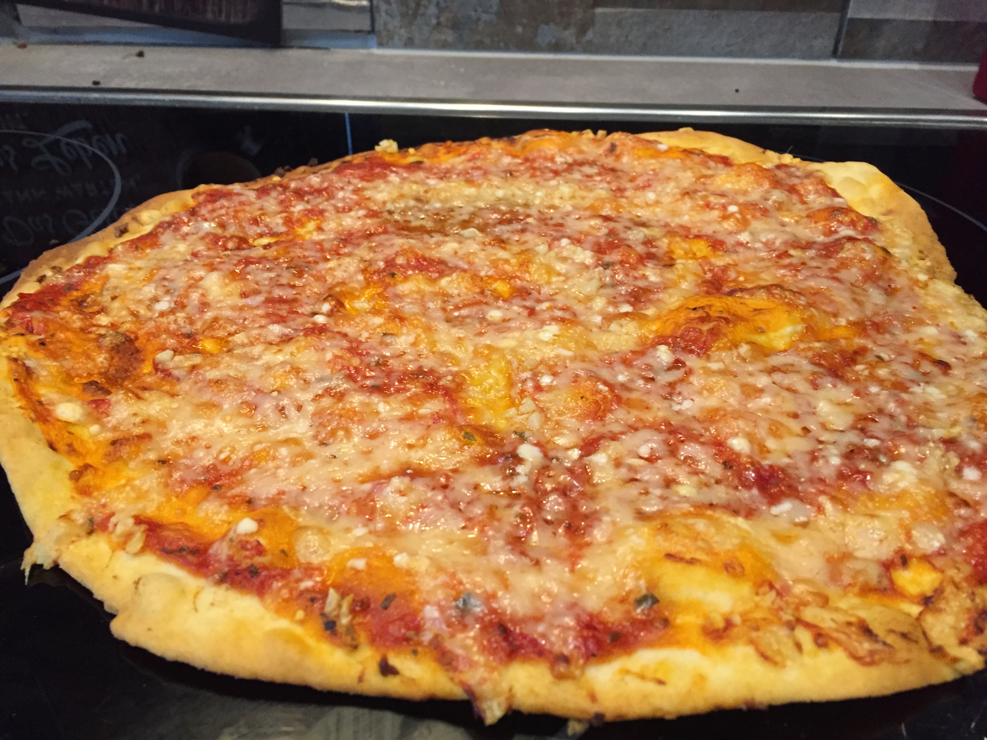Dünnste Pizza der Welt :) auf waskochen.at